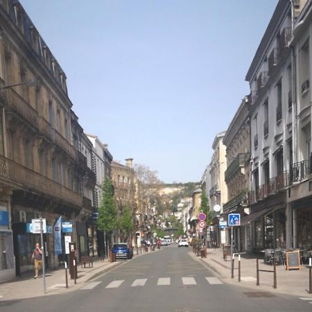 Ferienwohnung Chic Et Lumineux Proche Gare Et Parking Hypercentre Agen Exterior foto